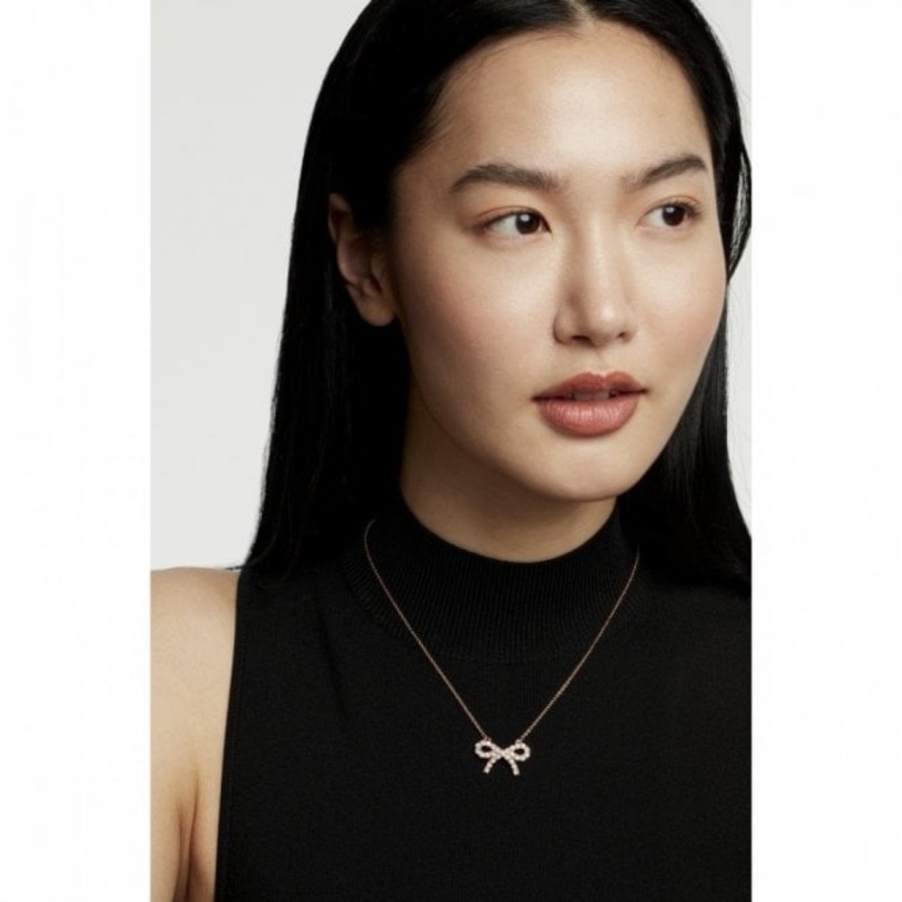 NWT Ted Baker Swarovski crystal bow pendant